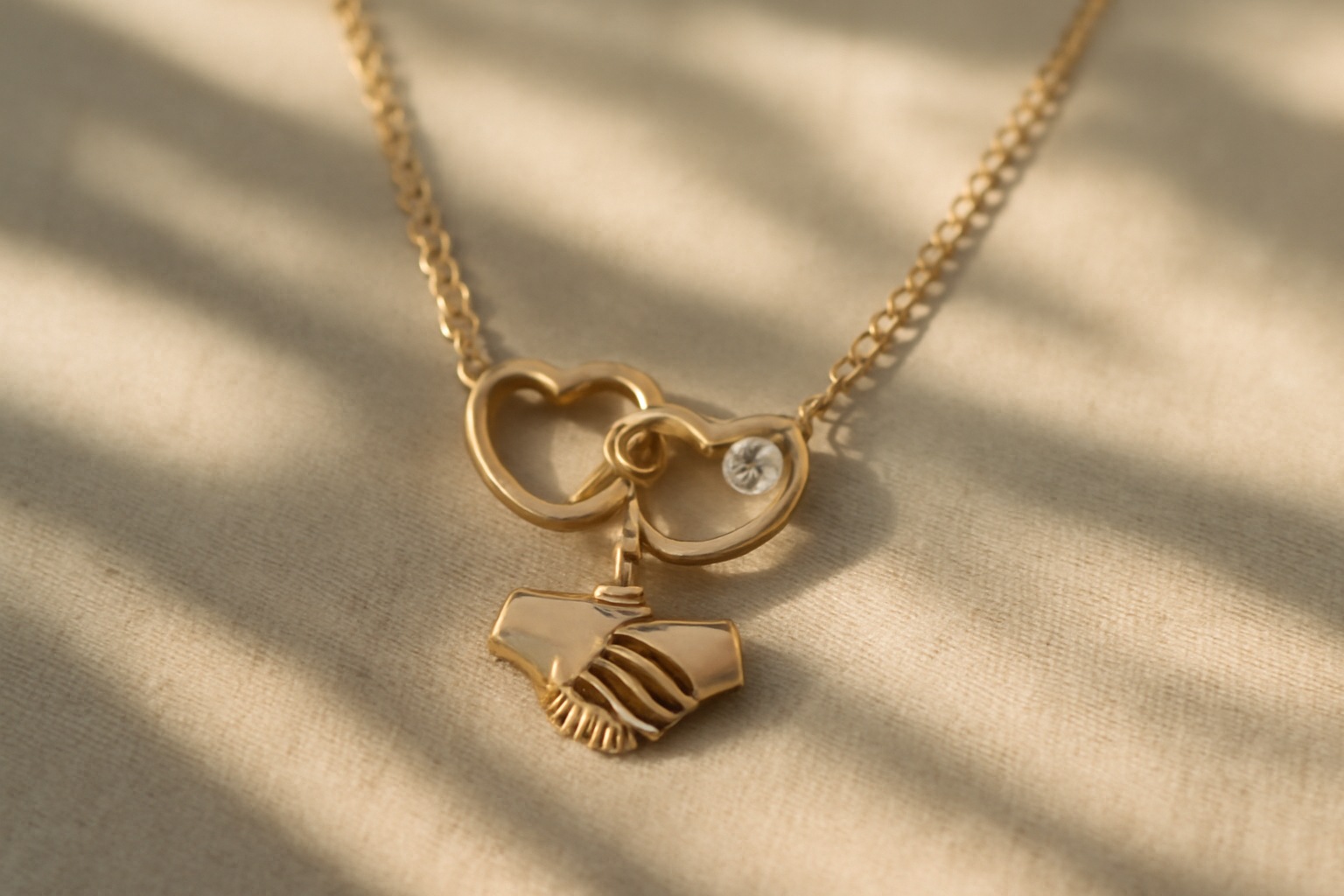 Quel est le symbole de l amitié en bijou ?